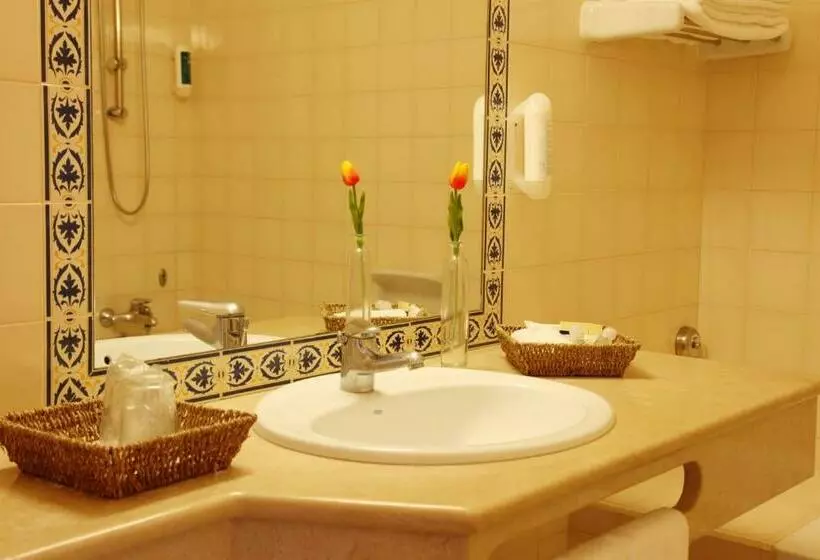 اتاق استاندارد با چشم‌انداز باغ, Belavista Da Luz   Wellness & Lifestyle