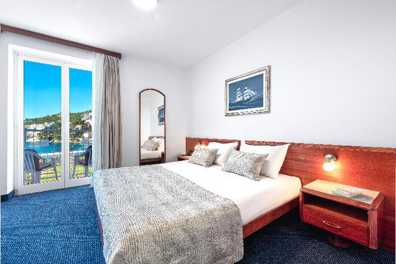 オーシャンビュースタンダードルームバルコニー付き, Komodor