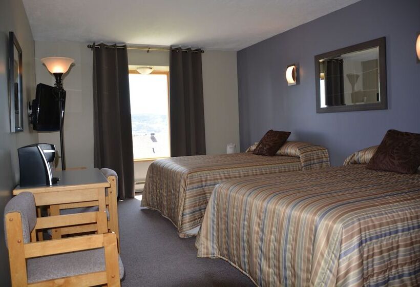 Номер Стандарт 2 Двуспальные Кровати, Le Pionnier