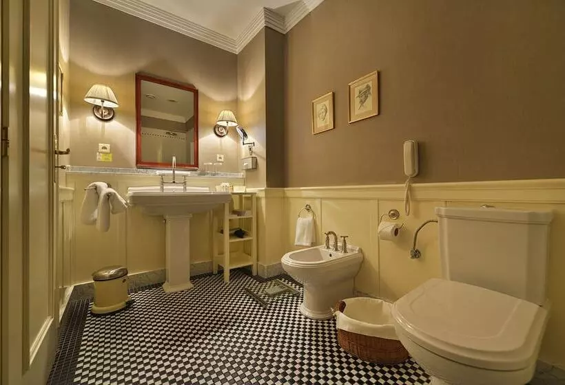 Suite with Terrace, Marrol S Boutique