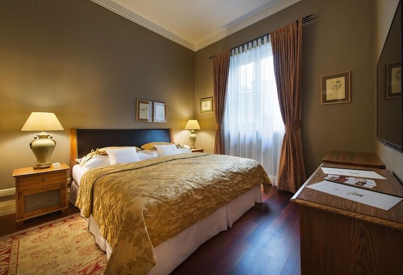 Suite with Terrace, Marrol S Boutique