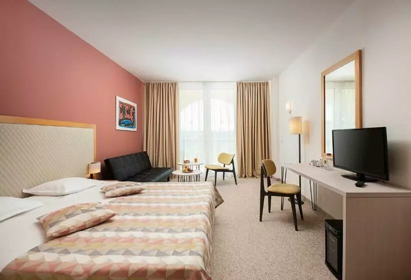 サイドオーシャンビュースタンダードルーム, Melia Sunny Beach All Inclusive