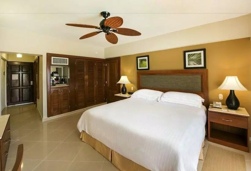 اتاق سوپریور با چشم‌انداز دریا, Occidental Caribe  All Inclusive