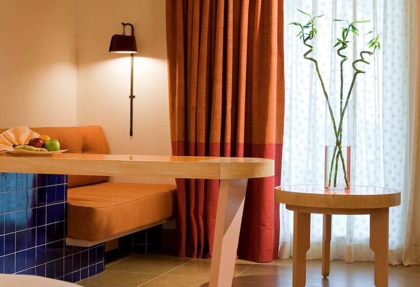 Habitación Estándar Cama Matrimonio, Novotel Sharm El Sheikh