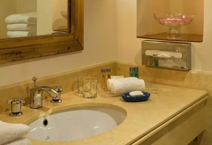 اتاق استاندارد با تخت دوبل, Novotel Sharm El Sheikh