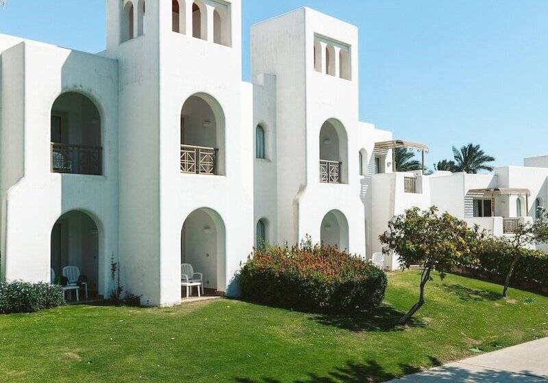 اتاق استاندارد با تخت دوبل, Novotel Sharm El Sheikh