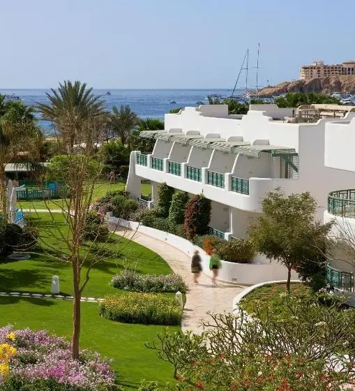 اتاق سوپریور با چشم‌انداز باغ, Novotel Sharm El Sheikh