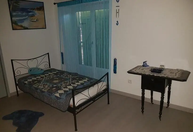スタンダードルーム, Chambres D Hôtes Au Pére Louis