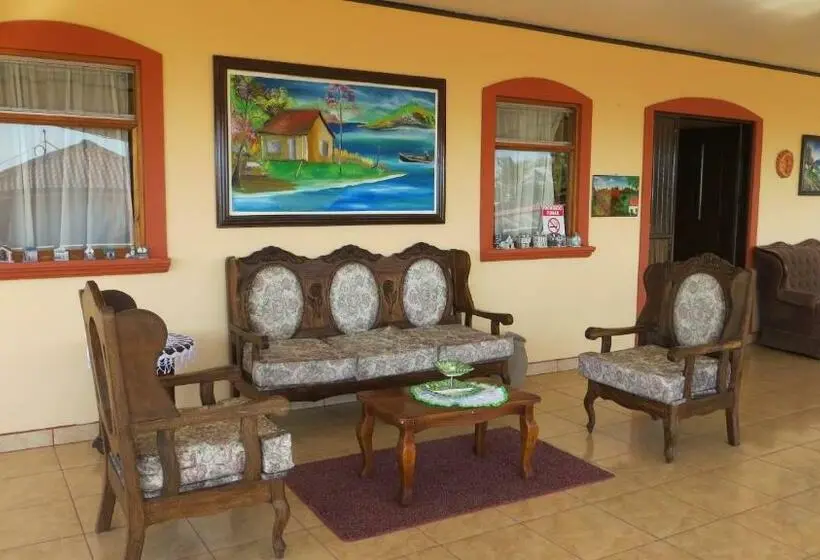 キングサイズベッドのスタンダードルーム, Villa Alta Bed&breakfast
