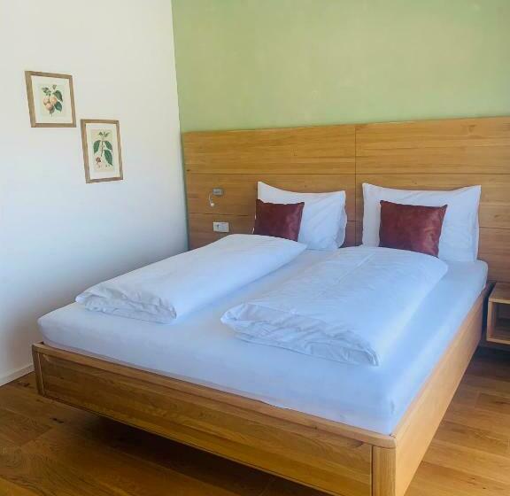 غرفة ديلوكس مطلّة علي البحر مزوَّدة بشُرفة, Buchberg38