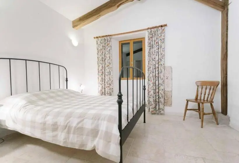 スタンダードスタジオ, Chambre D'hotes Cugnac