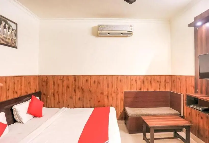 اتاق کلاسیک سه تخته, Oyo 74945 Shri Sai Guest House