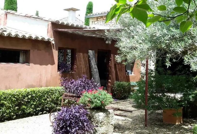 キャビン, La Mazade De Saint Mamert