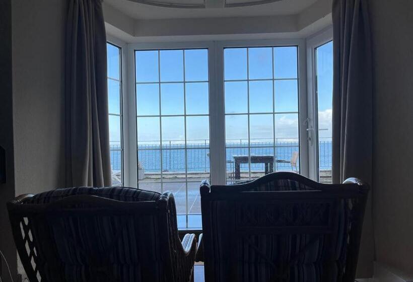 디럭스 테라스 룸 바다 전망, The Prince Of Wales