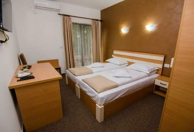 Deluxe-huone, Pensiunea Scorilo