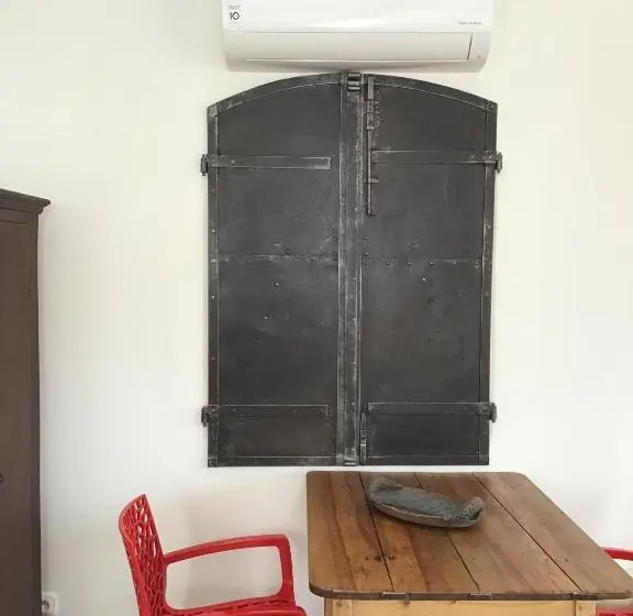 1 Bedroom Penthouse Apartment, Apartmány Sebastian