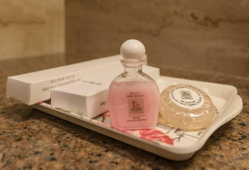 套房, Inland Avenue