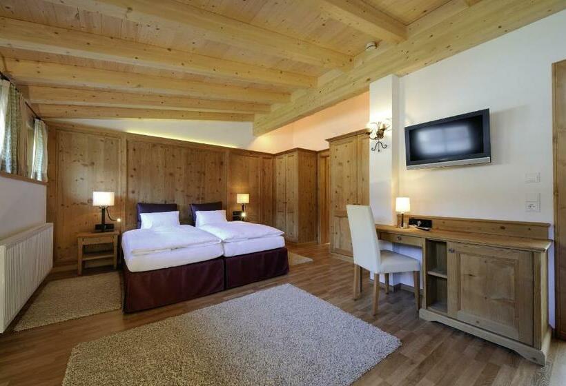 חדר סופריור, Garni Albona