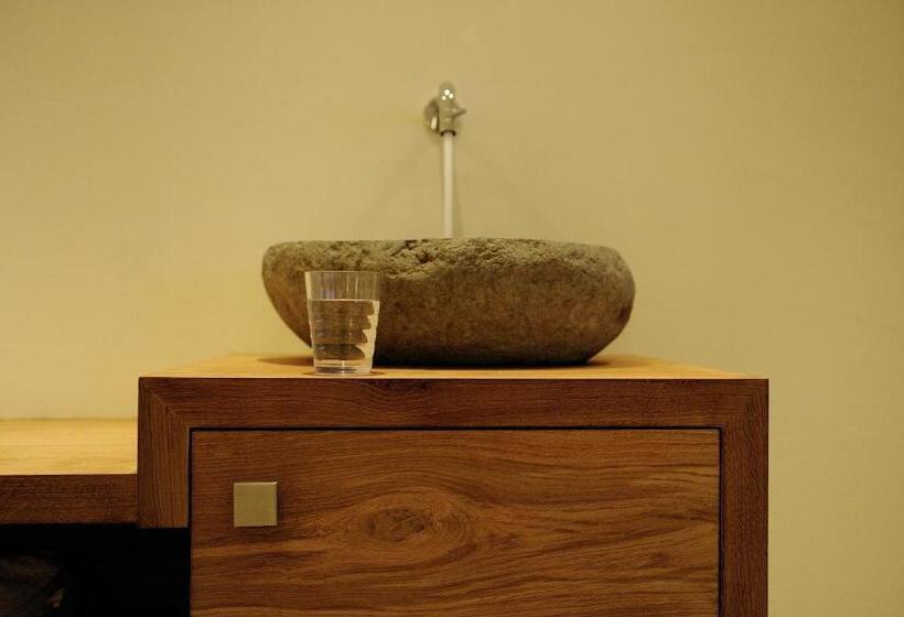 דירת 2 חדרים סופריור, Garni Albona