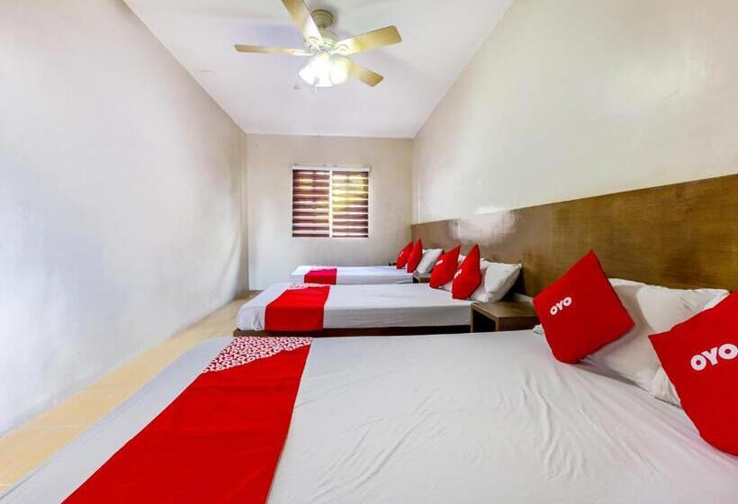 اتاق خانوادگی, Metro Deluxe Residences