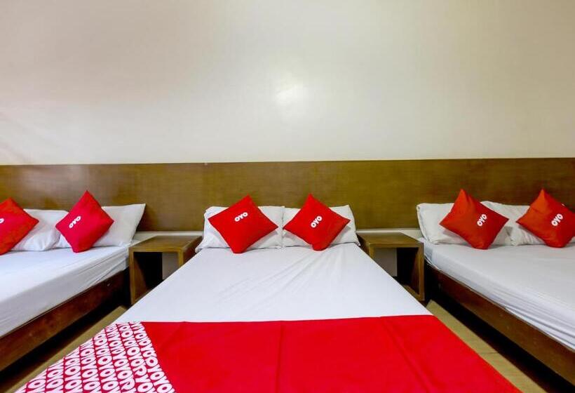 اتاق خانوادگی, Metro Deluxe Residences