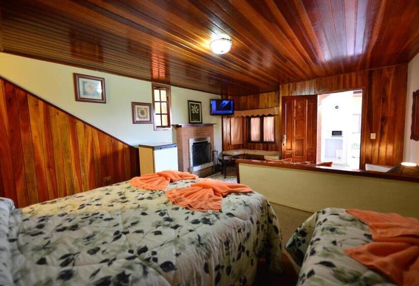 Четырехместный Номер Стандарт Вид на Сад, Pousada Valle Do Luar Campos Do Jordao