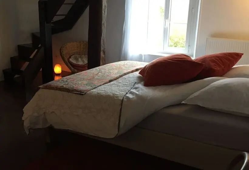 ファミリールーム, Chez Fred Et Cecile