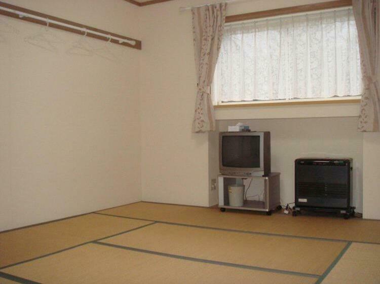 浴室共有ファミリールーム, Pension Rapan