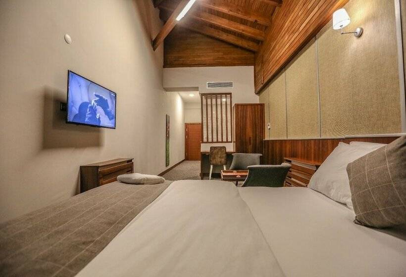 سوییت با چشم‌انداز دریا, Akamoy Boztepe Otel & Restorant