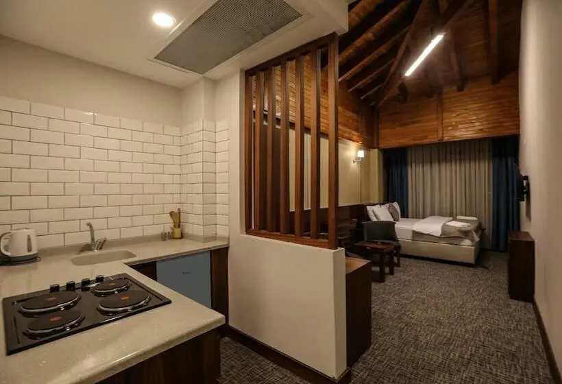 オーシャンビュースイート, Akamoy Boztepe Otel & Restorant