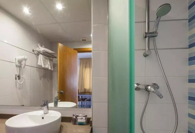 2 Bedrooms Suite Sea View, Apartamentos Jet  Adults Only