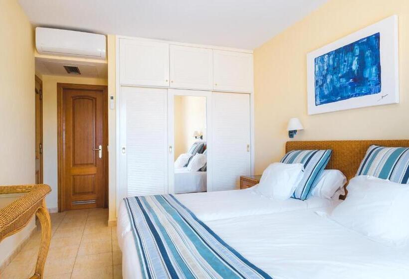 침실 2개 바다 전망 아파트, Apartamentos Livvo Coloradamar