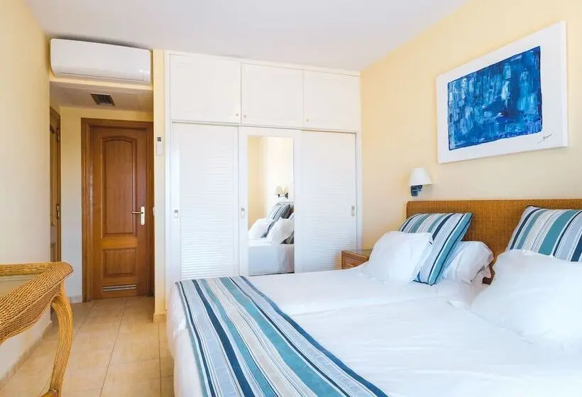 海の見える２ベッドルームアパートメント, Apartamentos LIVVO Coloradamar