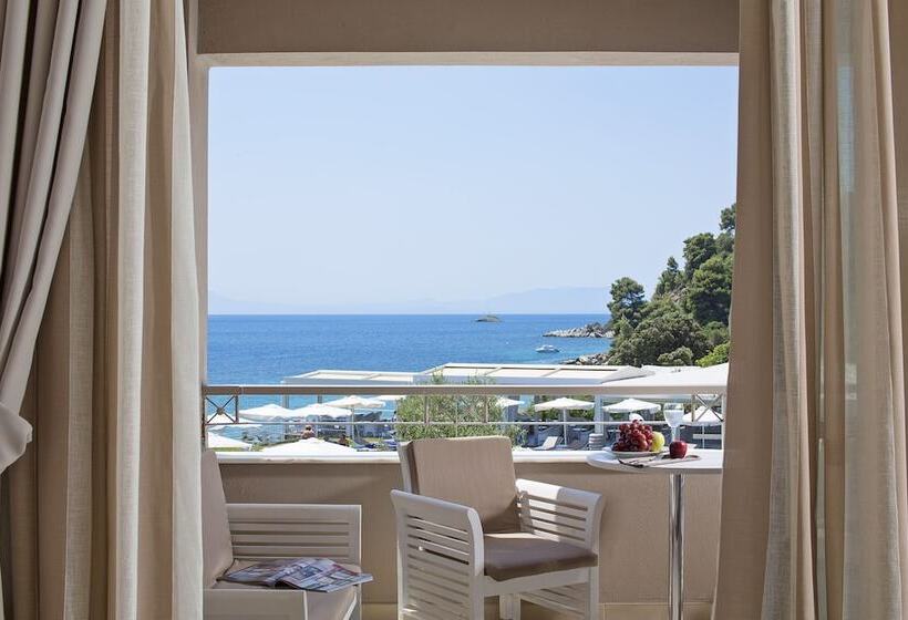 디럭스 룸 바다 전망, Kassandra Bay Resort, Suites & Spa