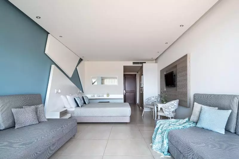 اتاق خانوادگی با چشمانداز دریا, Kassandra Bay Resort, Suites & Spa