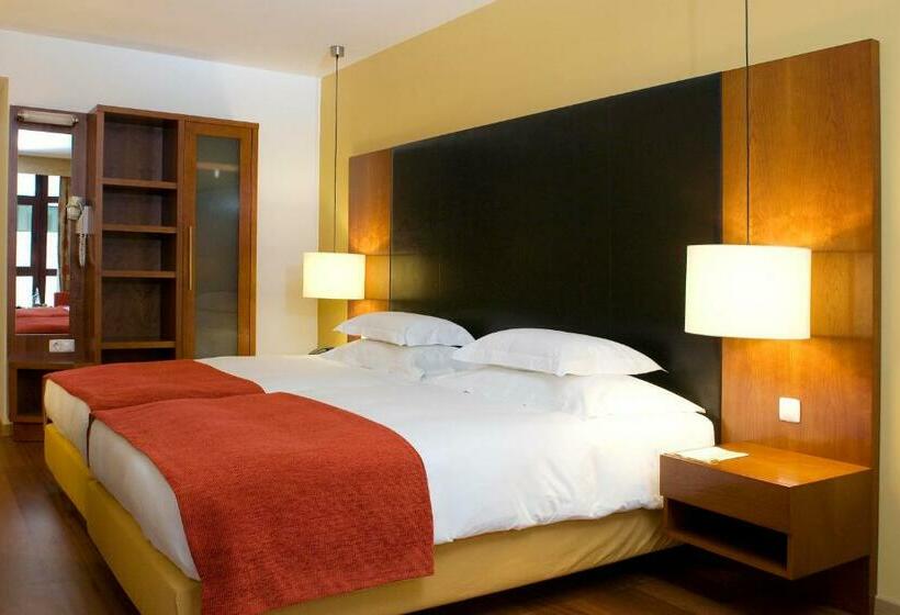 غرفة قياسية, Leziria Parque