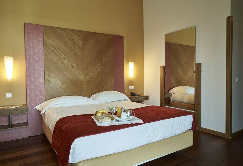 غرفة قياسية, Leziria Parque