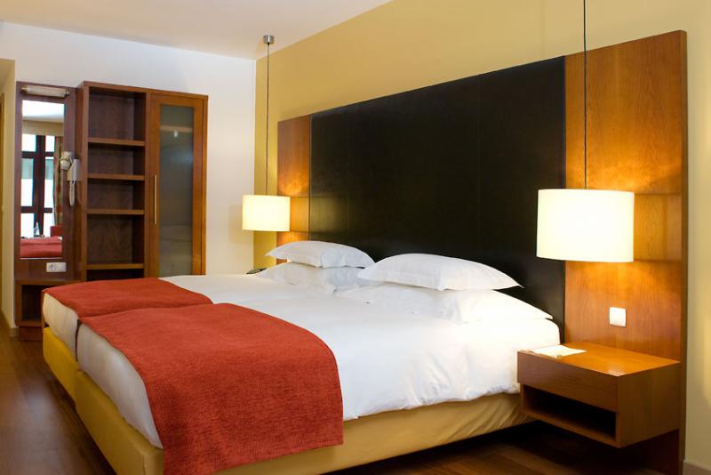 غرفة قياسية, Leziria Parque