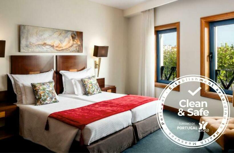 シングルデラックスルーム, Moliceiro