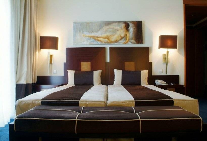 シングルデラックスルーム, Moliceiro