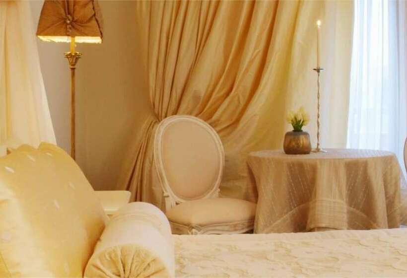 スイート, Moliceiro