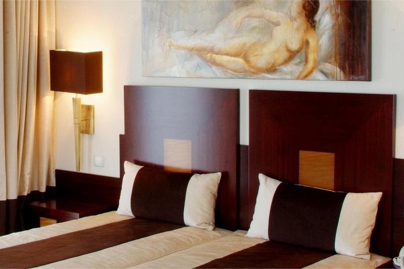 スタンダードルーム, Moliceiro