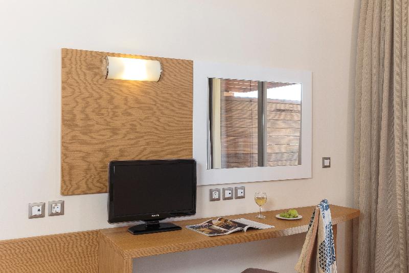 Семейный Номер Вид на Море, Princess Sun