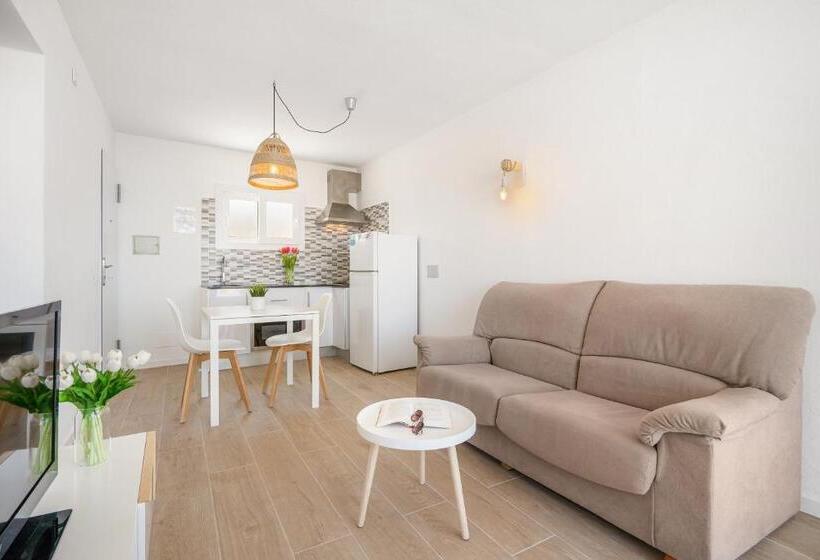 带1个卧室的带海景的公寓, Voramar