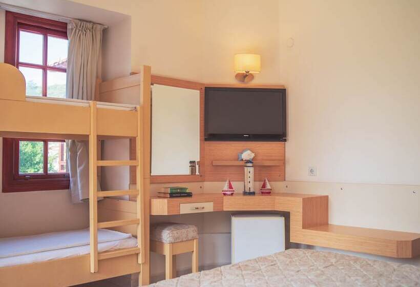 ２段ベッド付きスタンダードルーム, Alize Hotel Oludeniz   All Inclusive