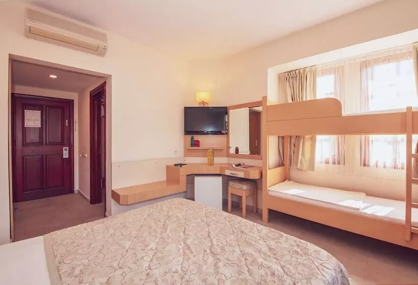 ２段ベッド付きスタンダードルーム, Alize Hotel Oludeniz   All Inclusive