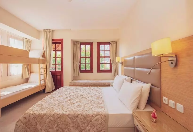 ２段ベッド付きスタンダードルーム, Alize Hotel Oludeniz   All Inclusive