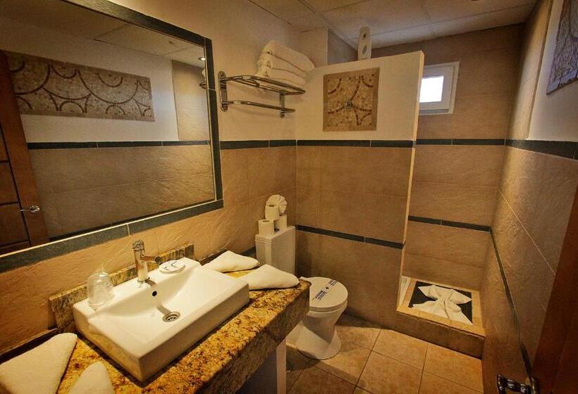 استودیوی لوکس, Aparthotel Maracaibo