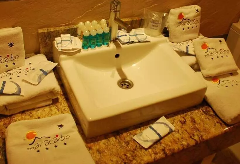 استودیوی سوپریور, Aparthotel Maracaibo