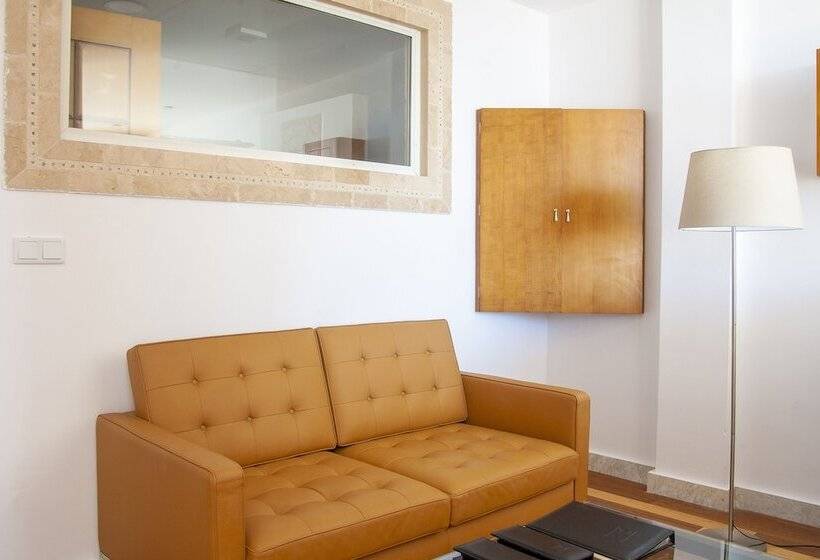 استودیوی لوکس, Aparthotel Maracaibo